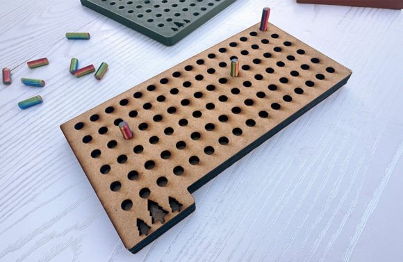 Ornament Assembly Jig SVG 3d File: A Designer’s Take on Seasonal Graphics
